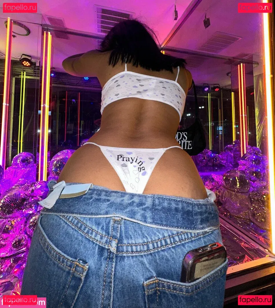 Sanriobug Onlyfans Photo Gallery 