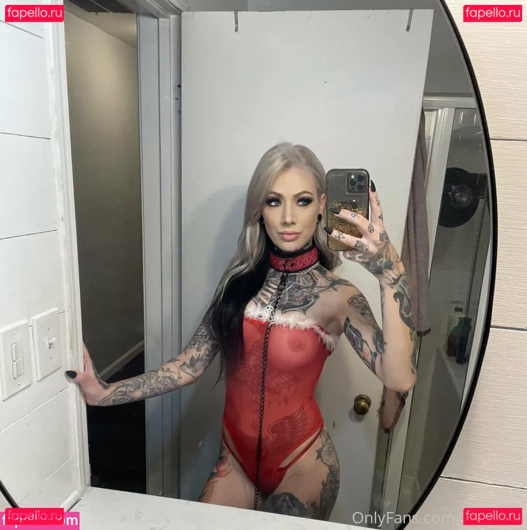 alliluvsin Onlyfans Photo Gallery 