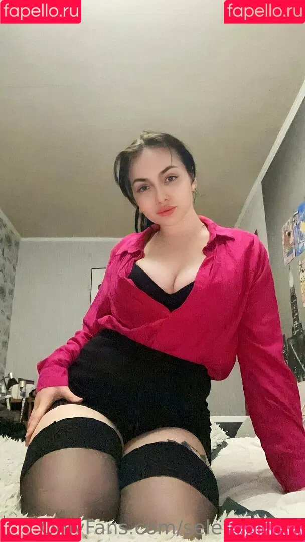 selena_mills Onlyfans Photo Gallery 