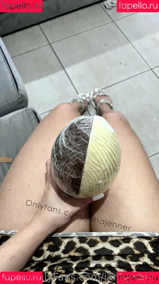 Jana Jenner Onlyfans Photo Gallery 