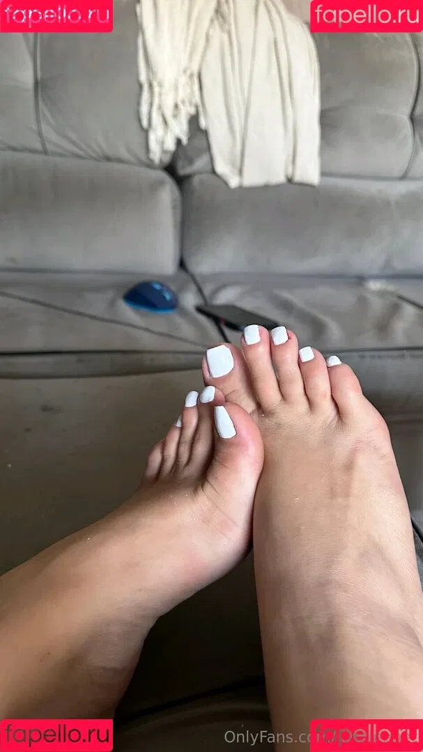 Jana Jenner Onlyfans Photo Gallery 