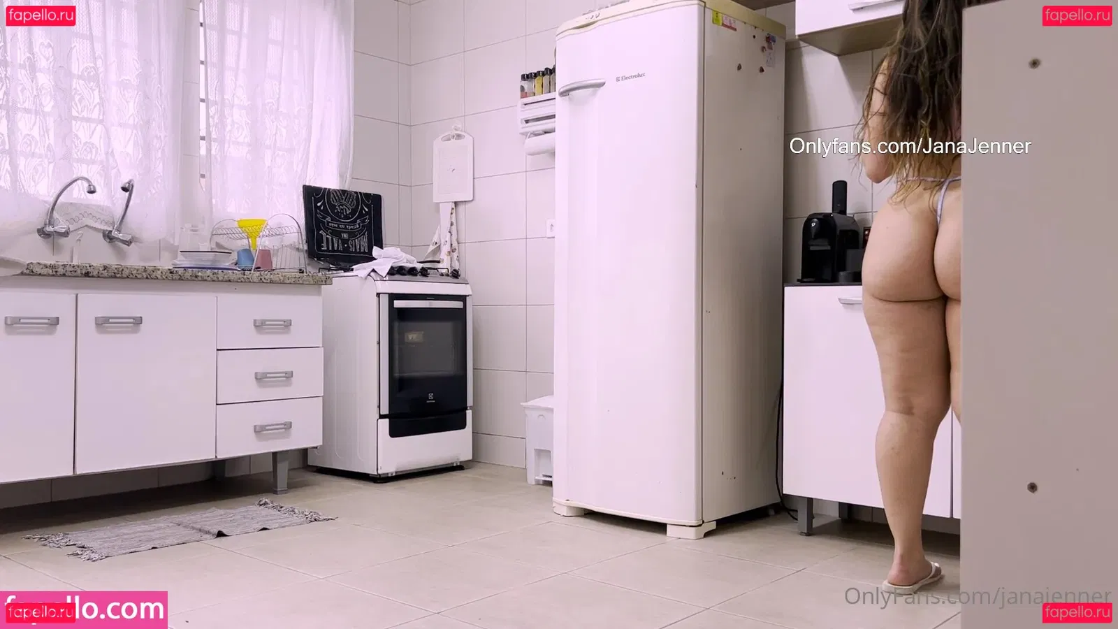 Jana Jenner Onlyfans Photo Gallery 