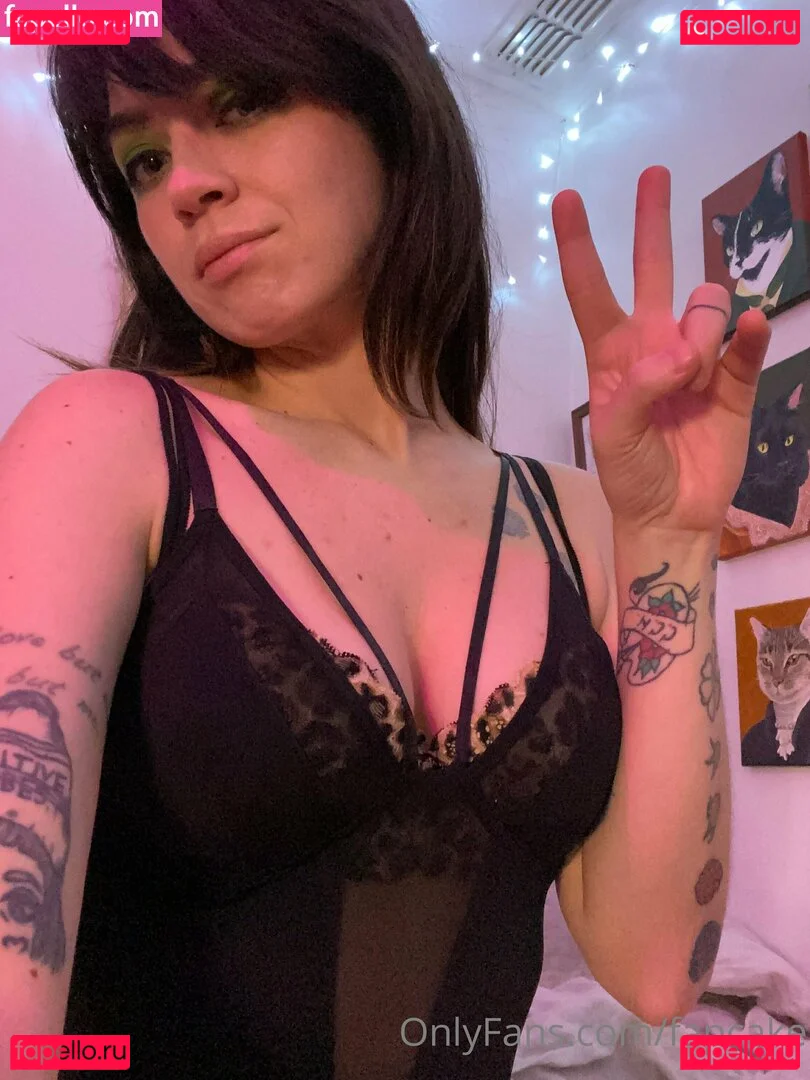 fapcake Onlyfans Photo Gallery 