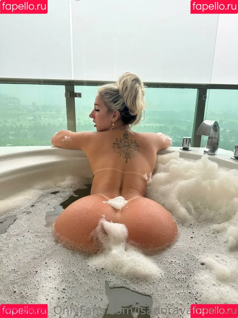 Isadora Vale Onlyfans Photo Gallery 