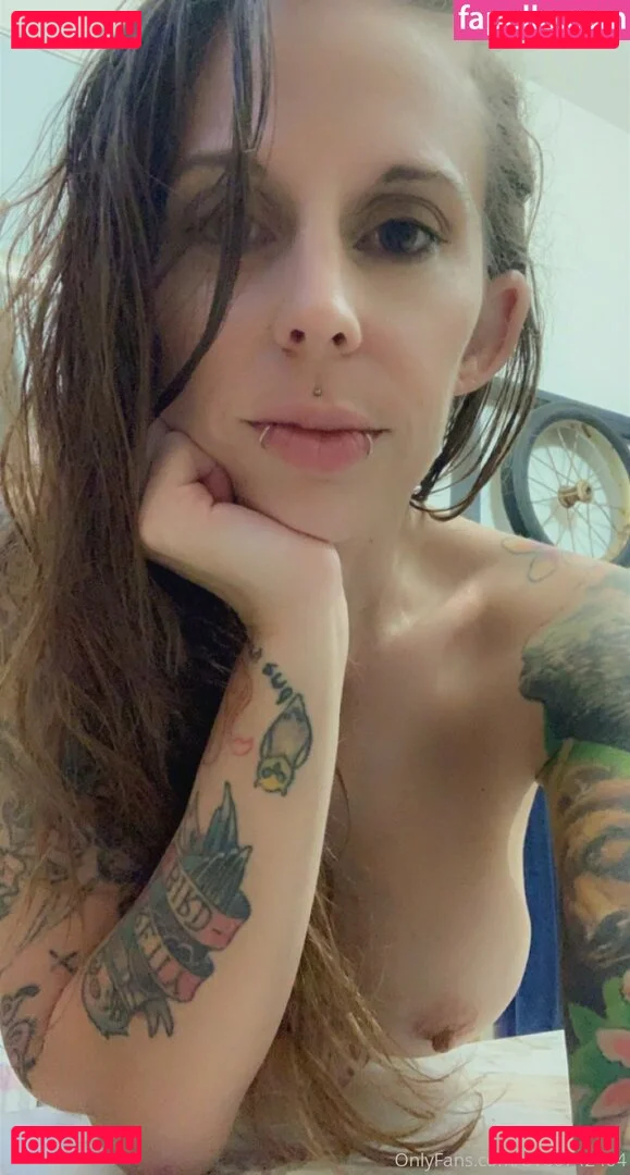 u160742404 Onlyfans Photo Gallery 