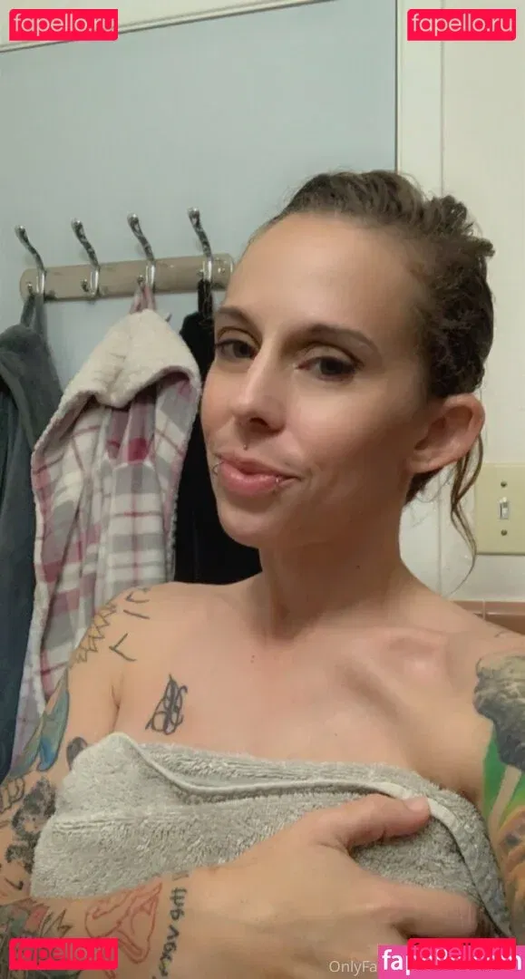 u160742404 Onlyfans Photo Gallery 