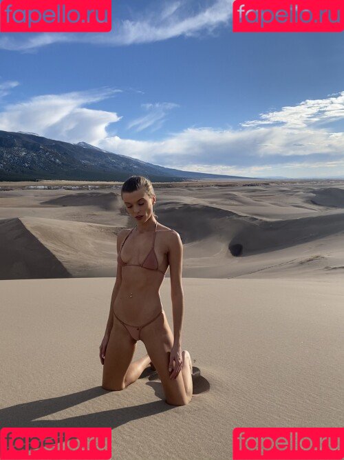 Love_Moxxi Onlyfans Photo Gallery 