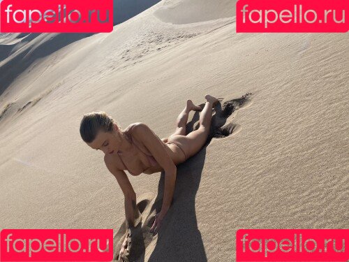 Love_Moxxi Onlyfans Photo Gallery 