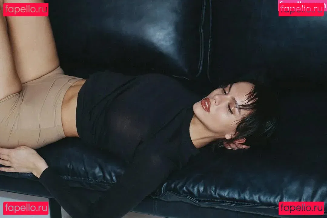 viki.vi Onlyfans Photo Gallery 