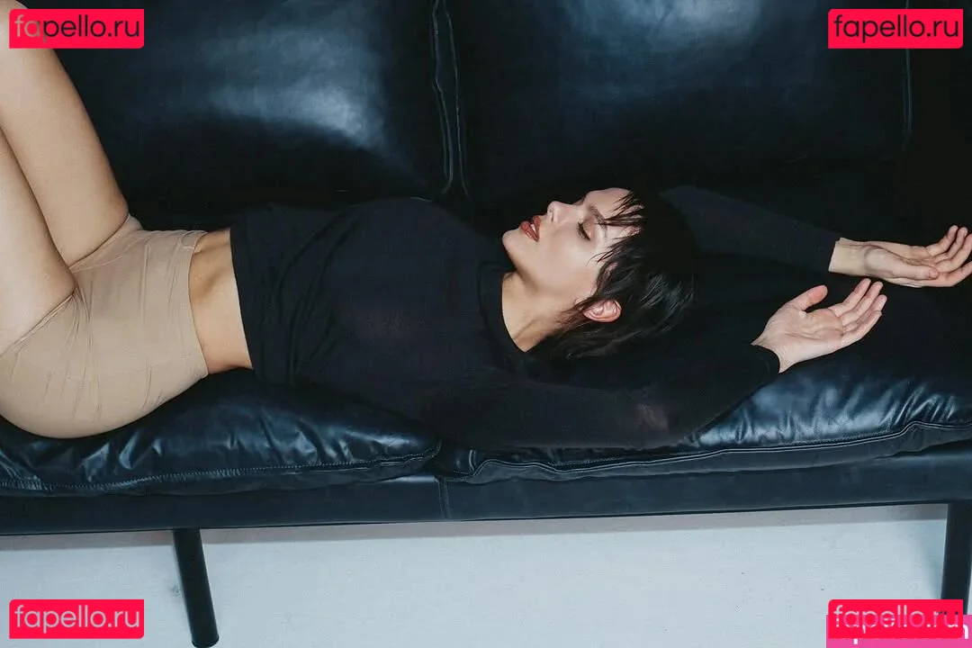 viki.vi Onlyfans Photo Gallery 