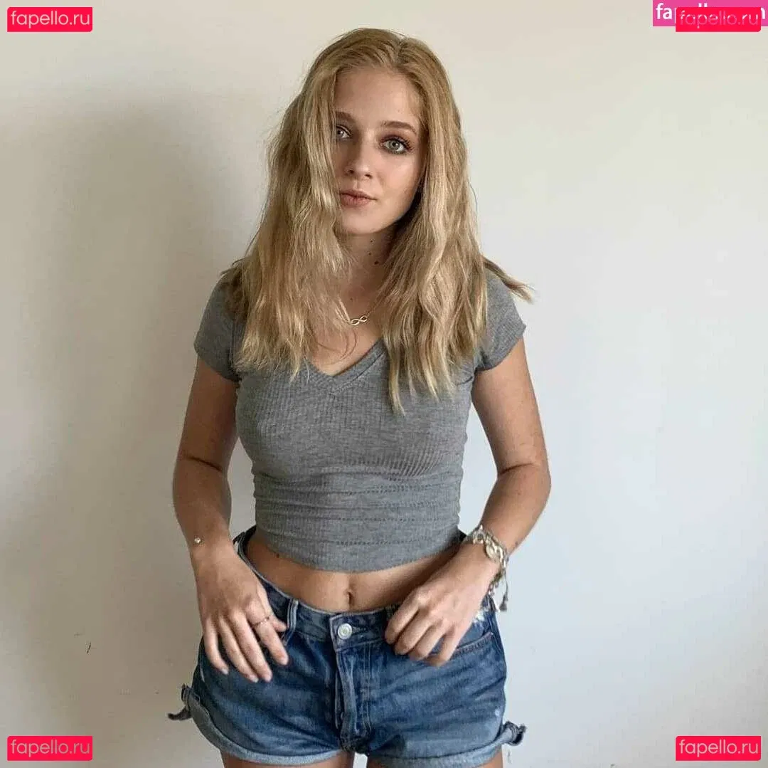 Jackie Evancho Onlyfans Photo Gallery 