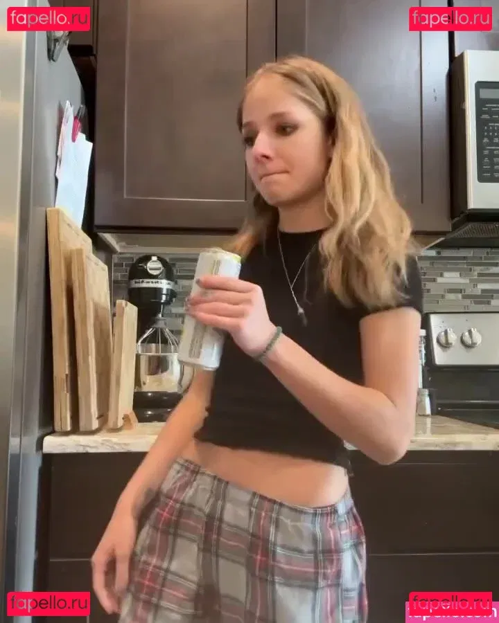 Jackie Evancho Onlyfans Photo Gallery 