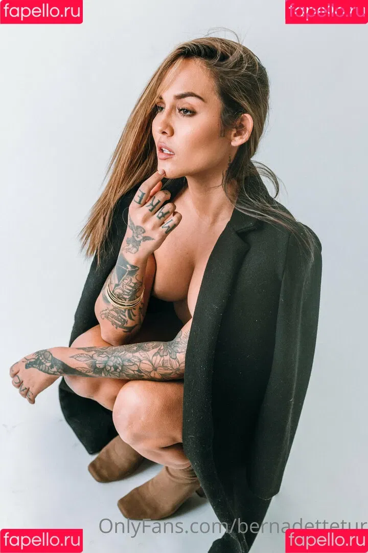 Bernadettetur Onlyfans Photo Gallery 