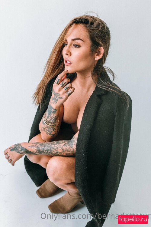 Bernadettetur Nude Onlyfans Photo 31