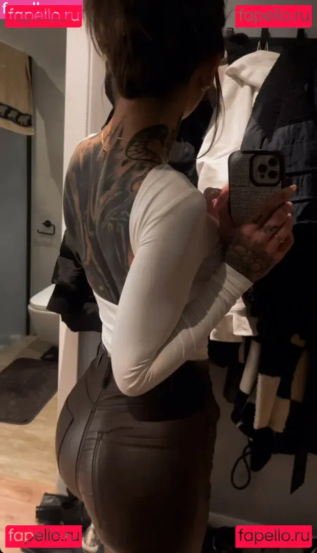 nikolnatuniewicz Onlyfans Photo Gallery 