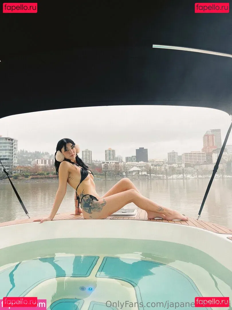 japanesebambi Onlyfans Photo Gallery 