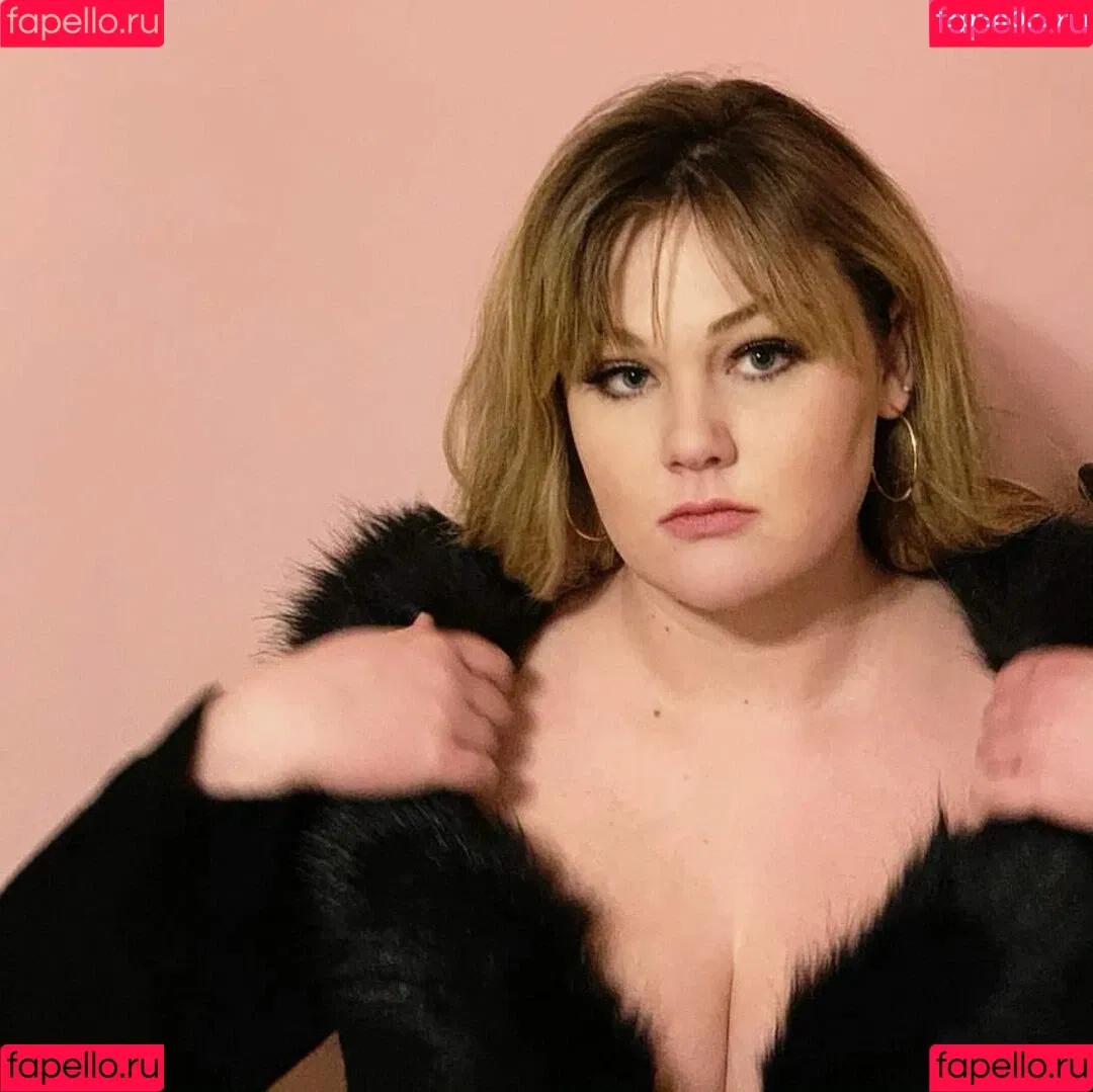 Adelina Manaut Onlyfans Photo Gallery 