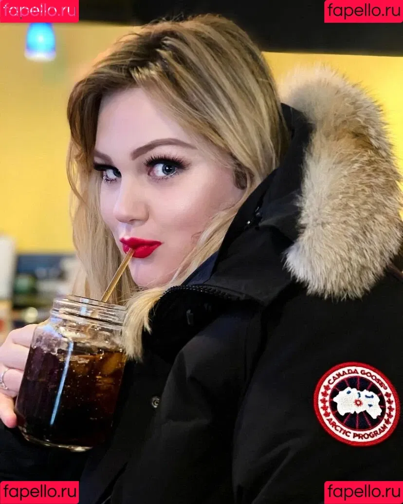 Adelina Manaut Onlyfans Photo Gallery 