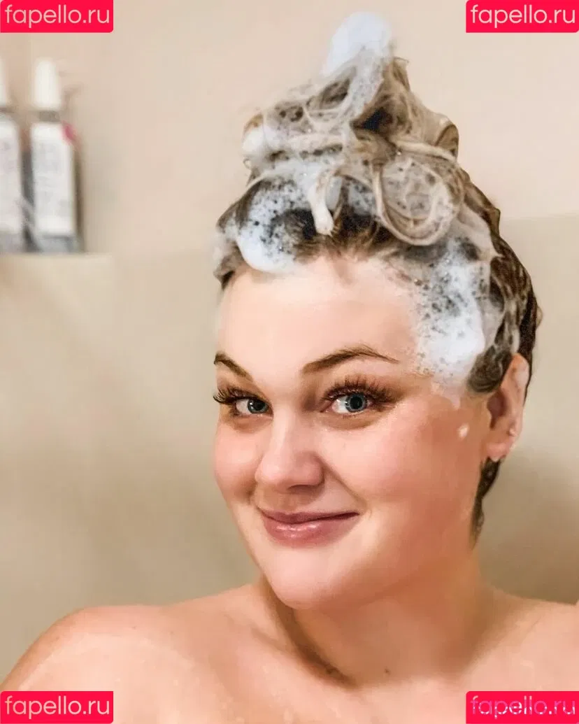 Adelina Manaut Onlyfans Photo Gallery 
