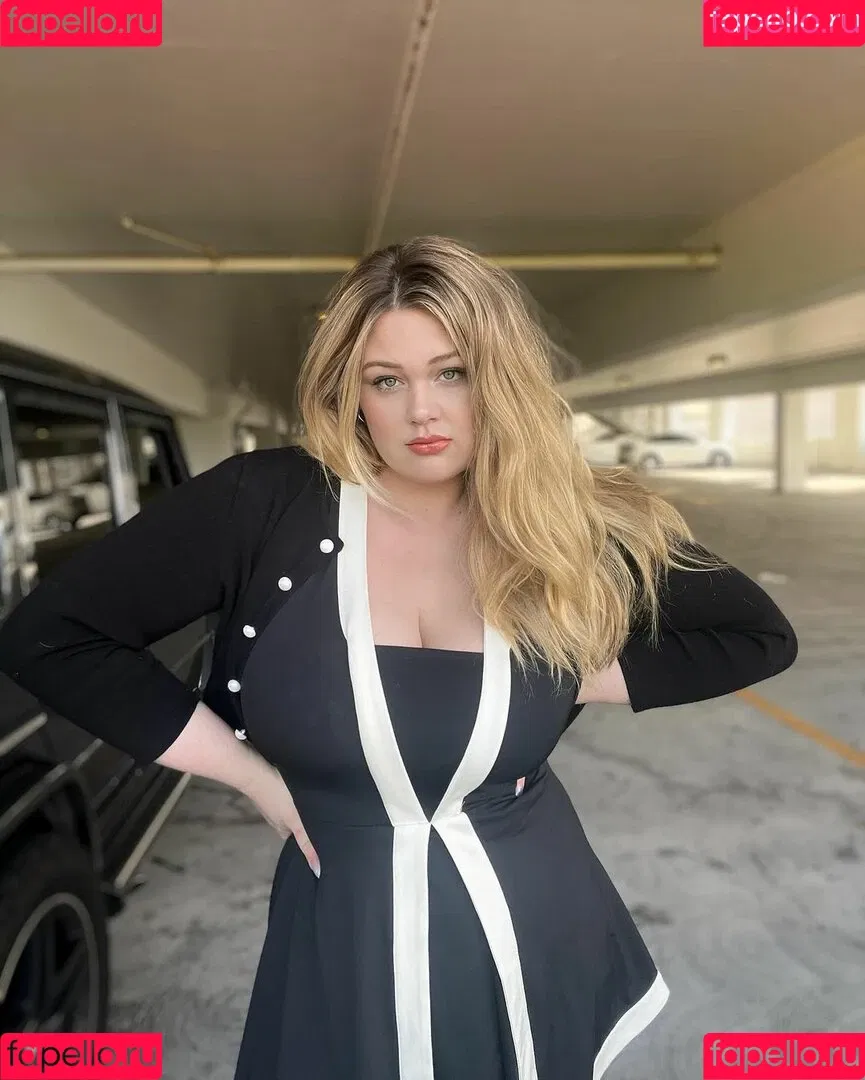 Adelina Manaut Onlyfans Photo Gallery 
