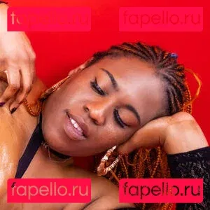 Adelina Manaut Onlyfans Photo Gallery 