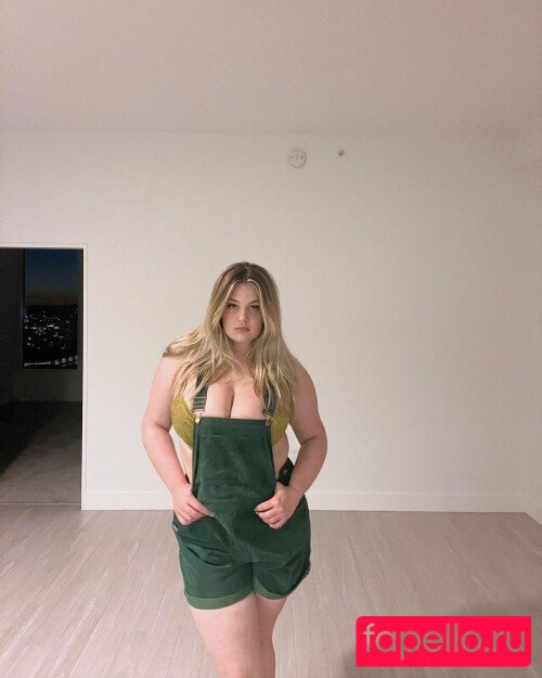 Adelina Manaut Onlyfans Photo Gallery 