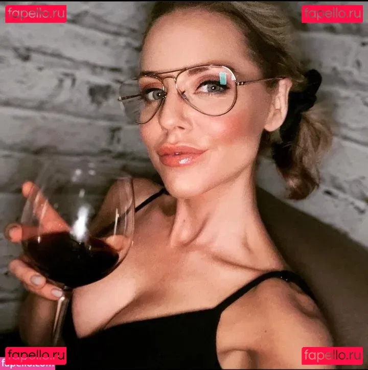 Stephanie Waring Onlyfans Photo Gallery 