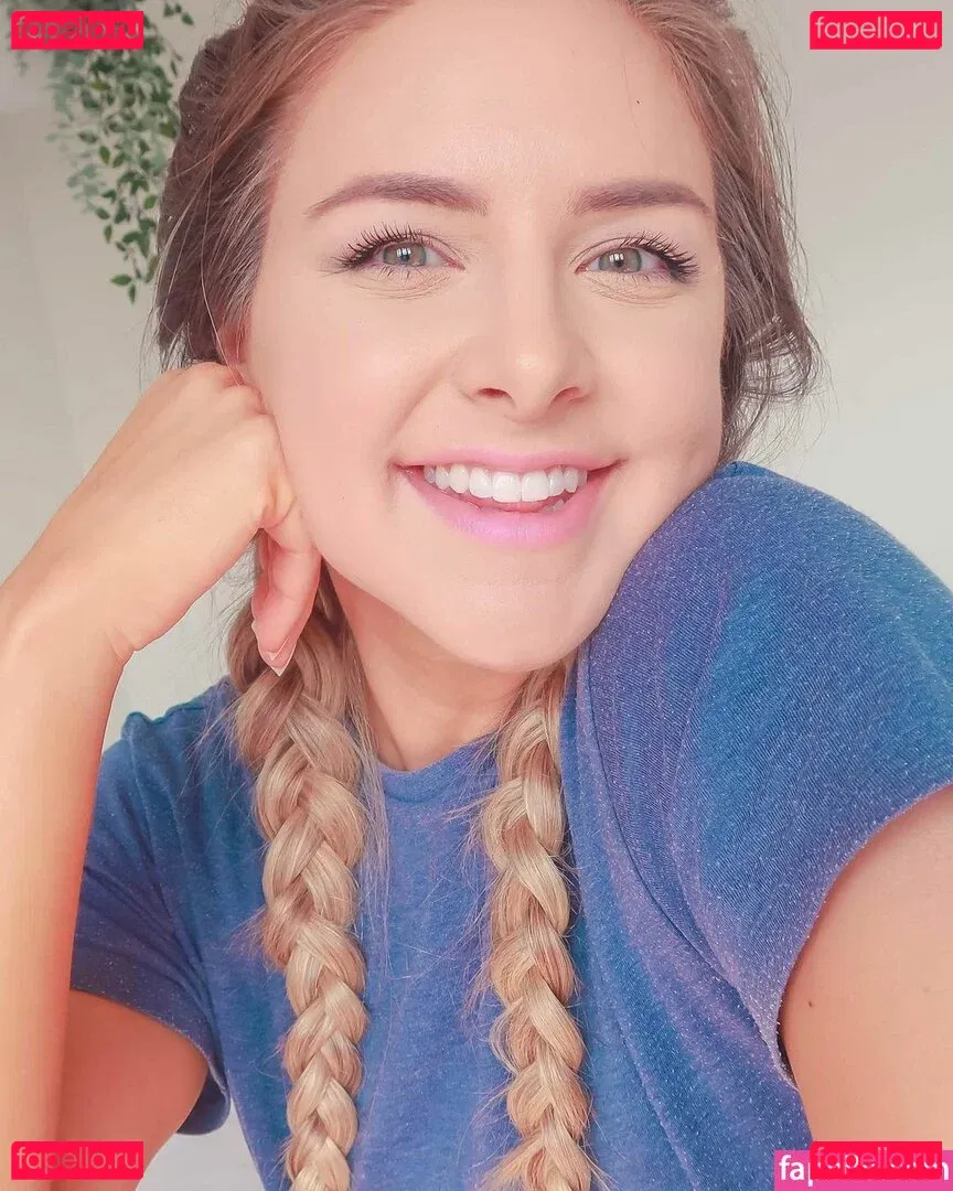 Jazzybum Onlyfans Photo Gallery 