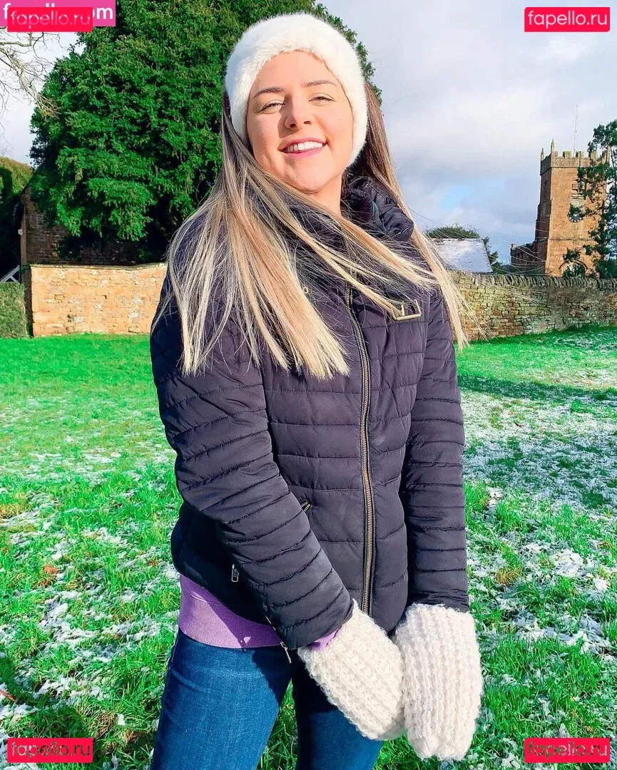 Jazzybum Onlyfans Photo Gallery 