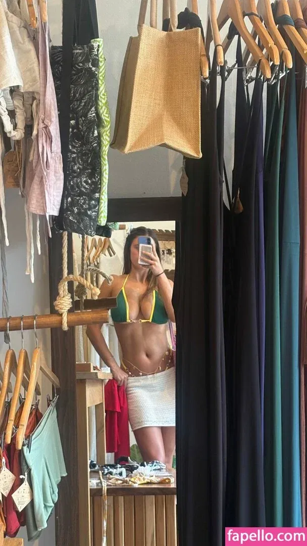 Isabella Lauren Onlyfans Photo Gallery 