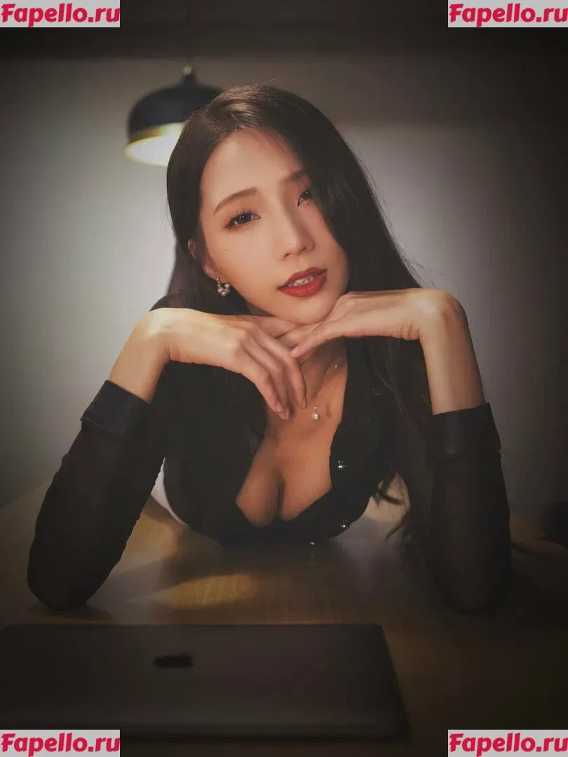Anita Feifei Onlyfans Photo Gallery 