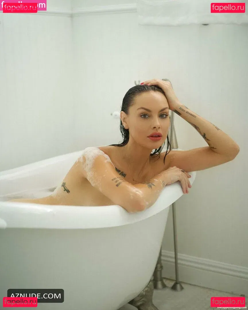 Liryc SG Onlyfans Photo Gallery 