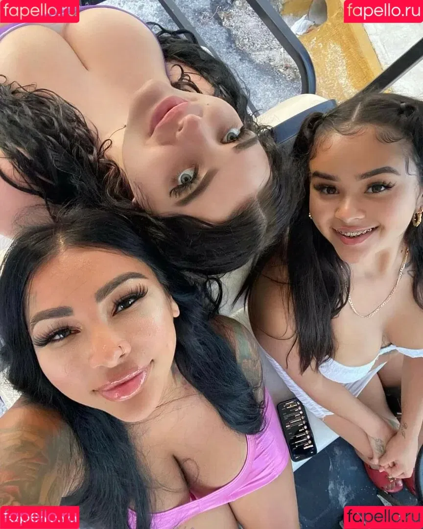 val2legit Onlyfans Photo Gallery 