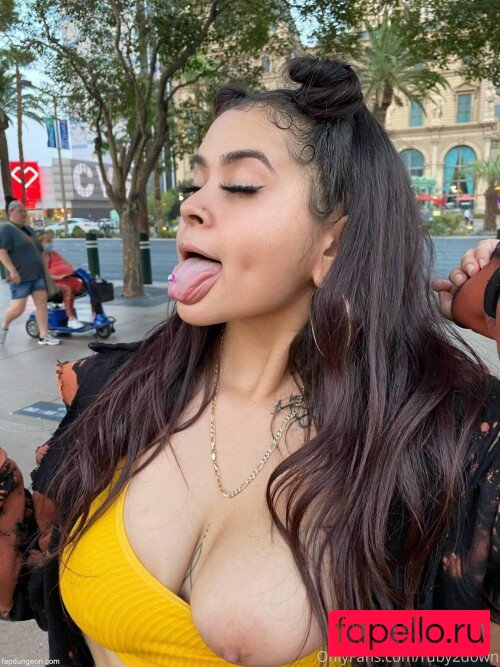 val2legit Onlyfans Photo Gallery 