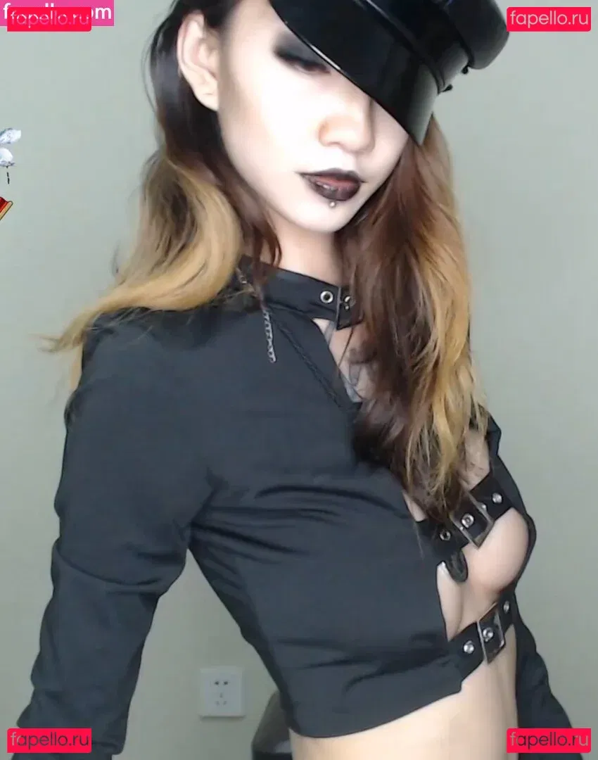 Ethereally Onlyfans Photo Gallery 