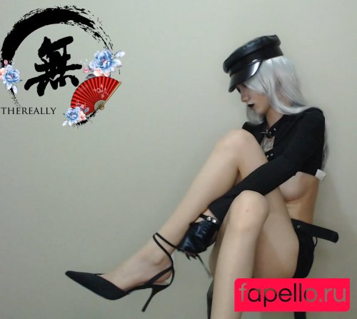 Ethereally Nude Onlyfans Photo 23