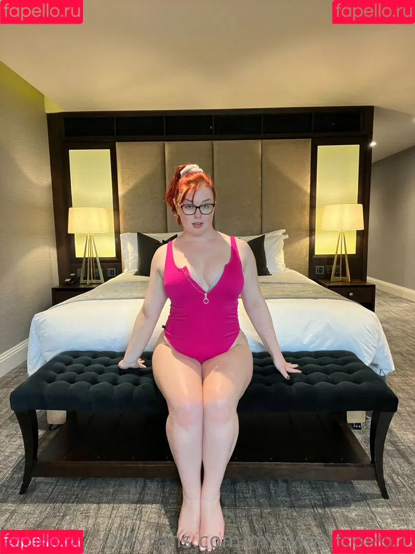 sweetlucysfreepage Onlyfans Photo Gallery 