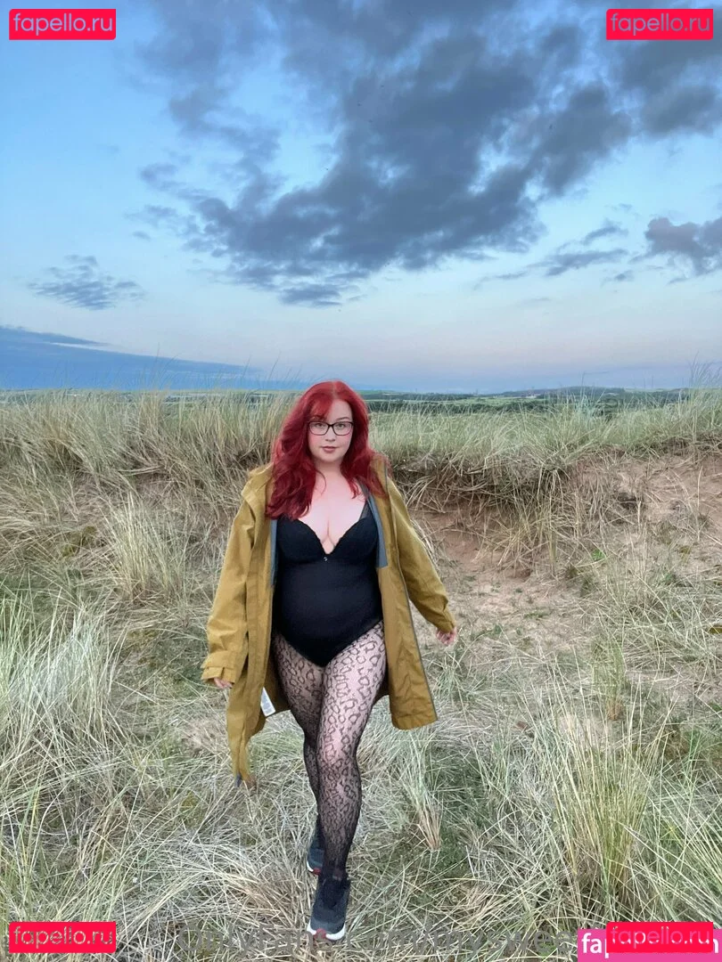 sweetlucysfreepage Onlyfans Photo Gallery 