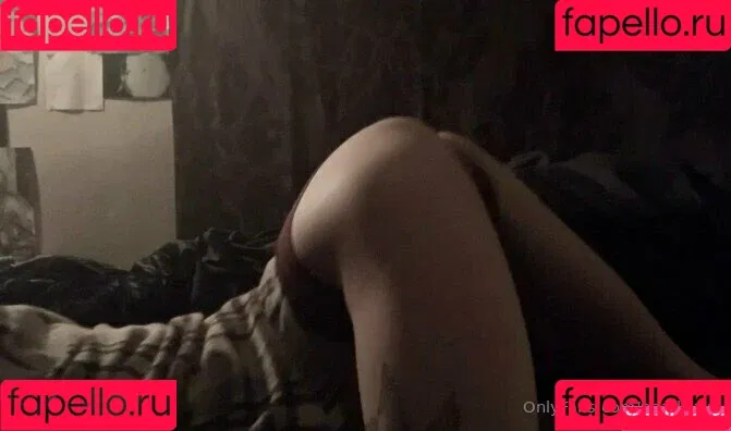 manicpixienightmarenymph Onlyfans Photo Gallery 