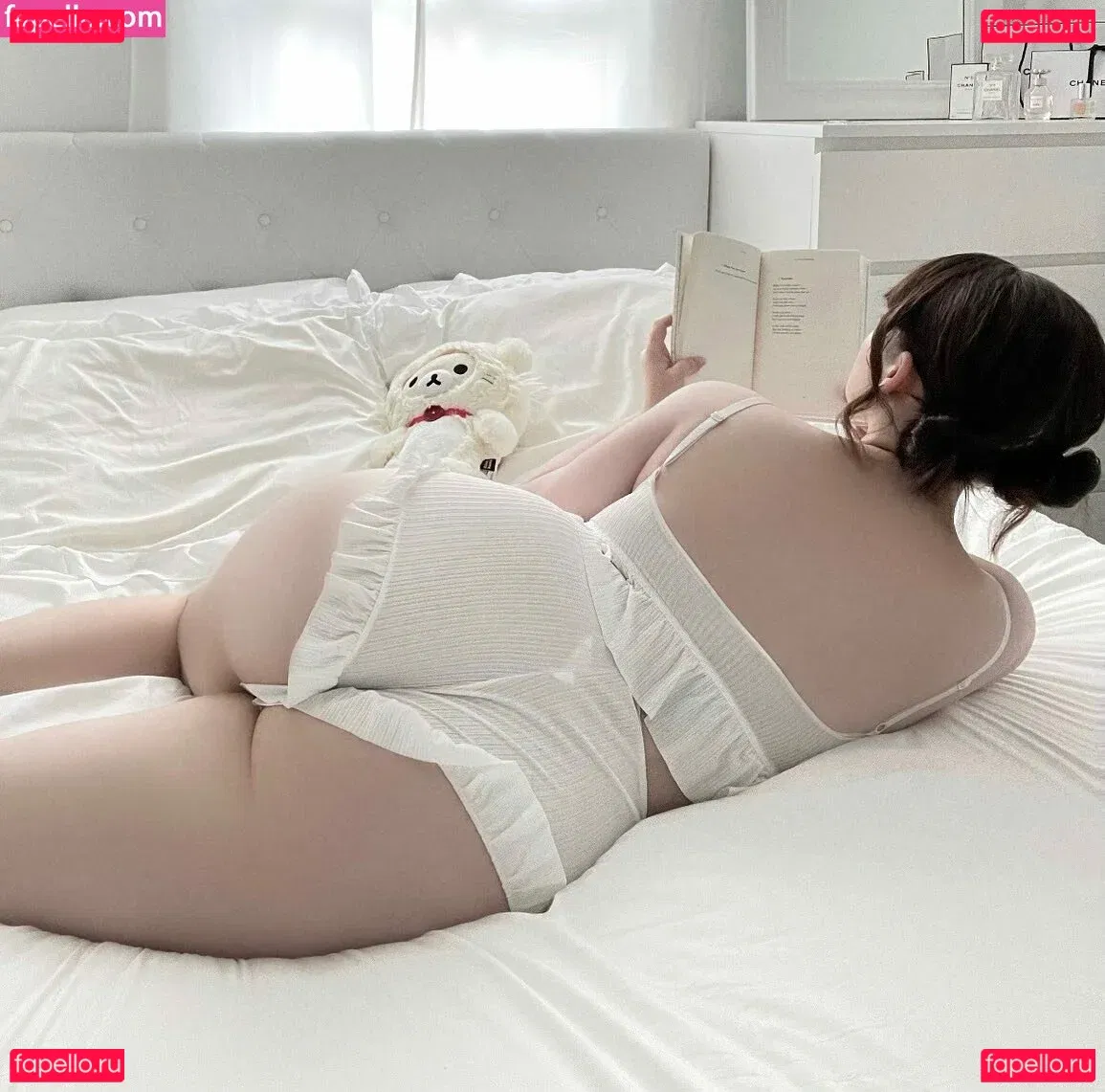 emidoll Onlyfans Photo Gallery 