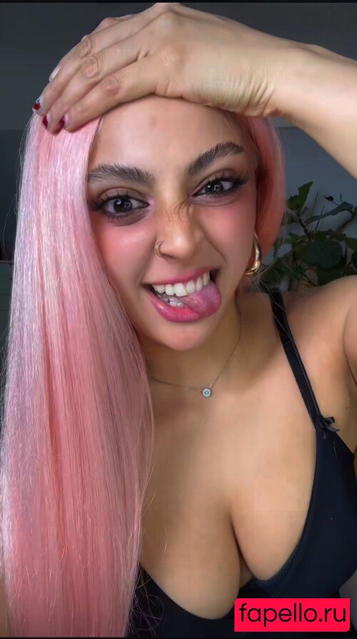 iconicakes Nude Onlyfans Photo 39
