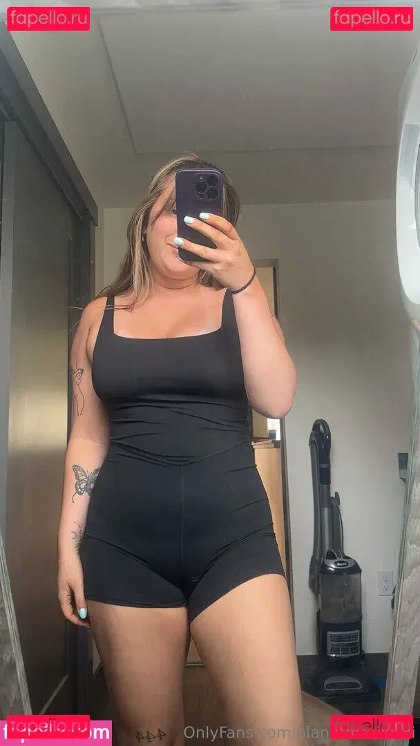Planetmarimari Onlyfans Photo Gallery 
