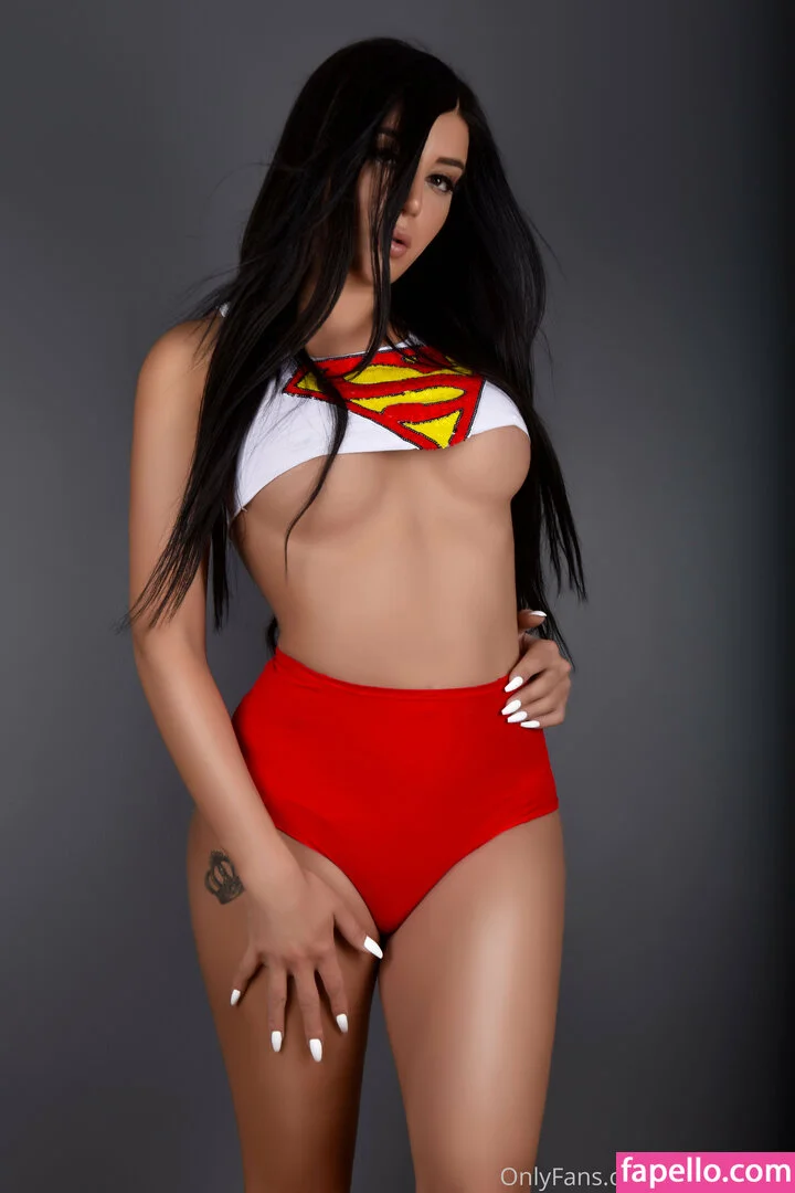 elishashelly Onlyfans Photo Gallery 