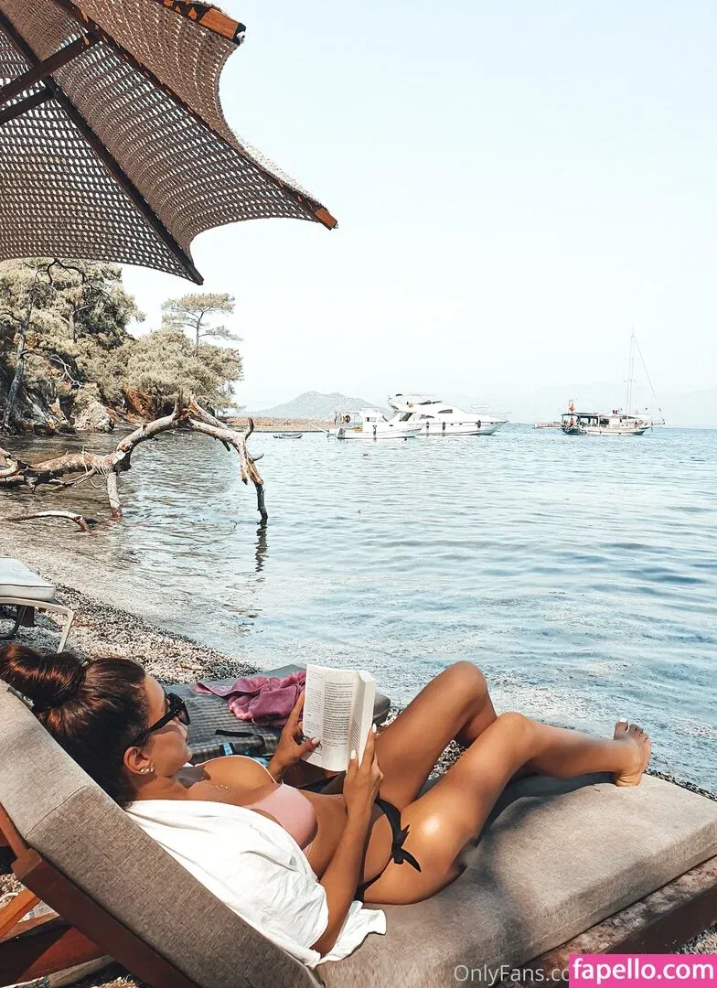 elishashelly Onlyfans Photo Gallery 