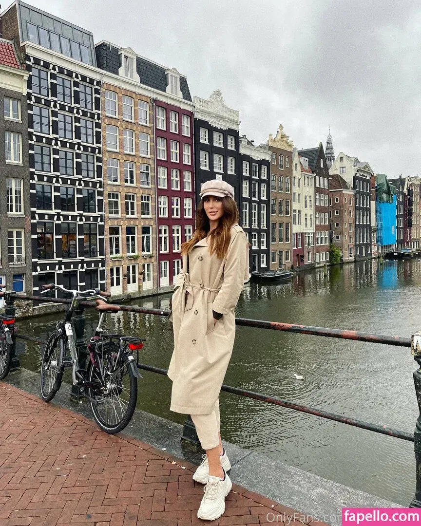 elishashelly Onlyfans Photo Gallery 