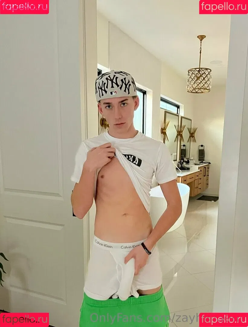 zayhilfigerrr Onlyfans Photo Gallery 