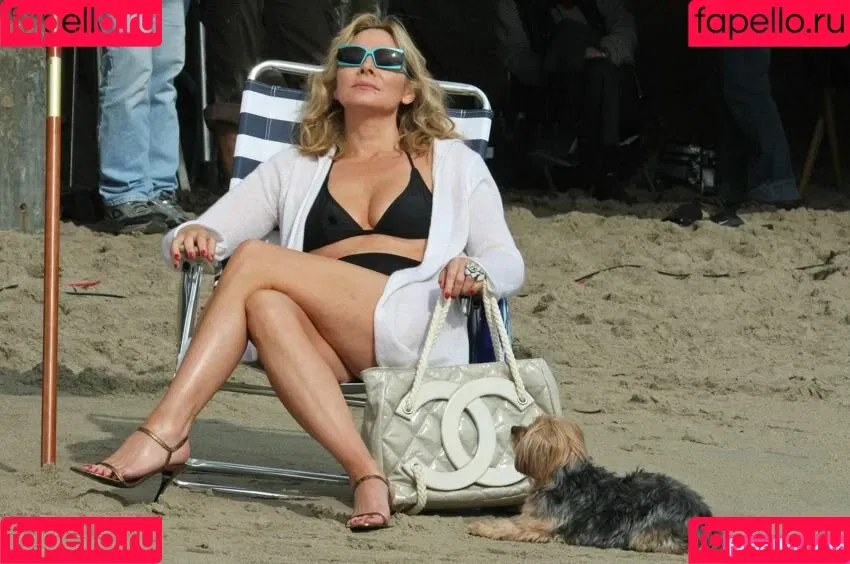 Kim Cattrall Onlyfans Photo Gallery 