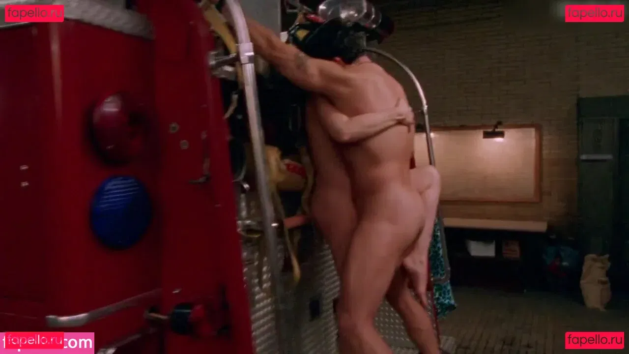 Kim Cattrall Onlyfans Photo Gallery 