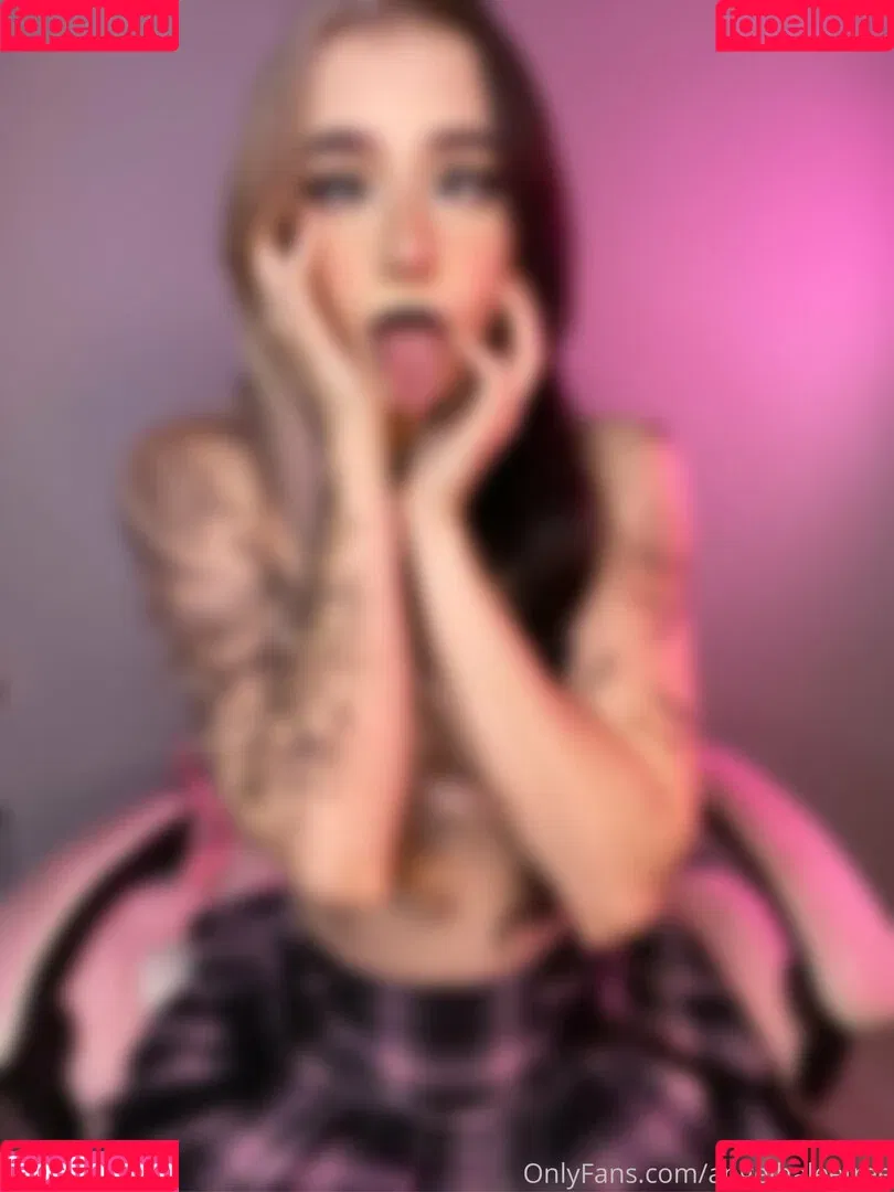 angelahalee Onlyfans Photo Gallery 