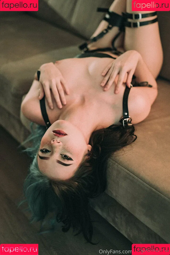 angelahalee Onlyfans Photo Gallery 